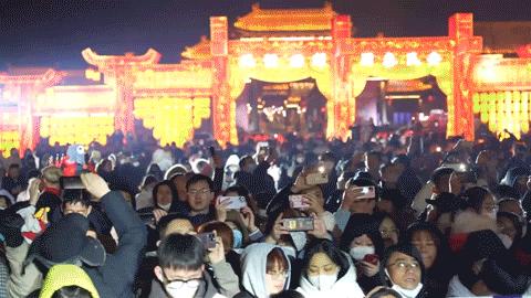 来忻州古城感受过节的气氛,忻州市年味古城