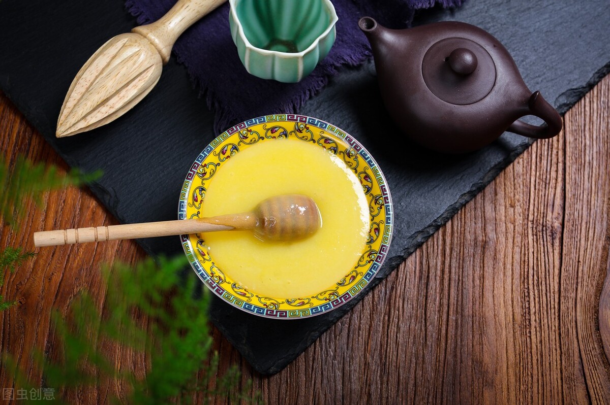 蜂王浆的正确吃法和禁忌,蜂王浆的作用及功效禁忌有哪些