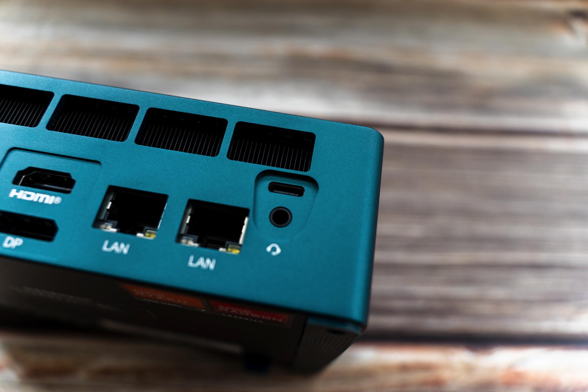 amd锐龙77840hs迷你主机拆解,amd7840h迷你主机显卡测评