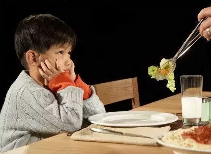 抽动高发季节,抽动是什么原因要怎么治