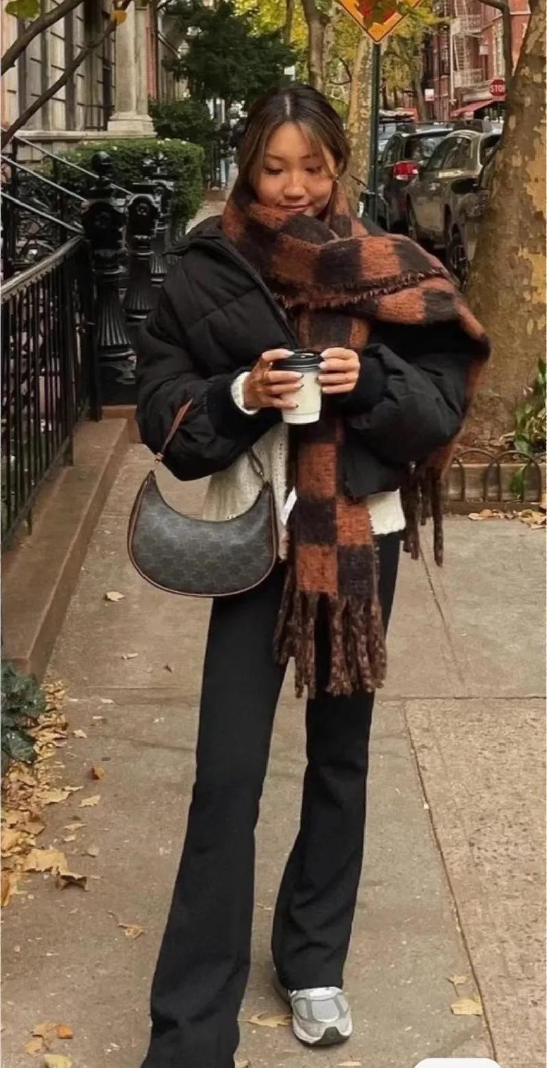 派克大衣和羽绒服哪个保暖好,冬季羽绒服建议选买这3种颜色