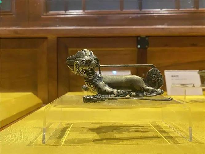 明清时期的各种铜铁锁,手工精致古代金锁