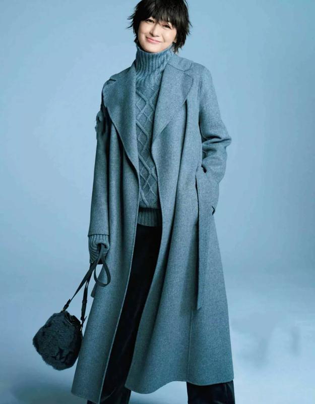 带帽毛衣卫衣时髦洋气,入冬必不可少减龄卫衣