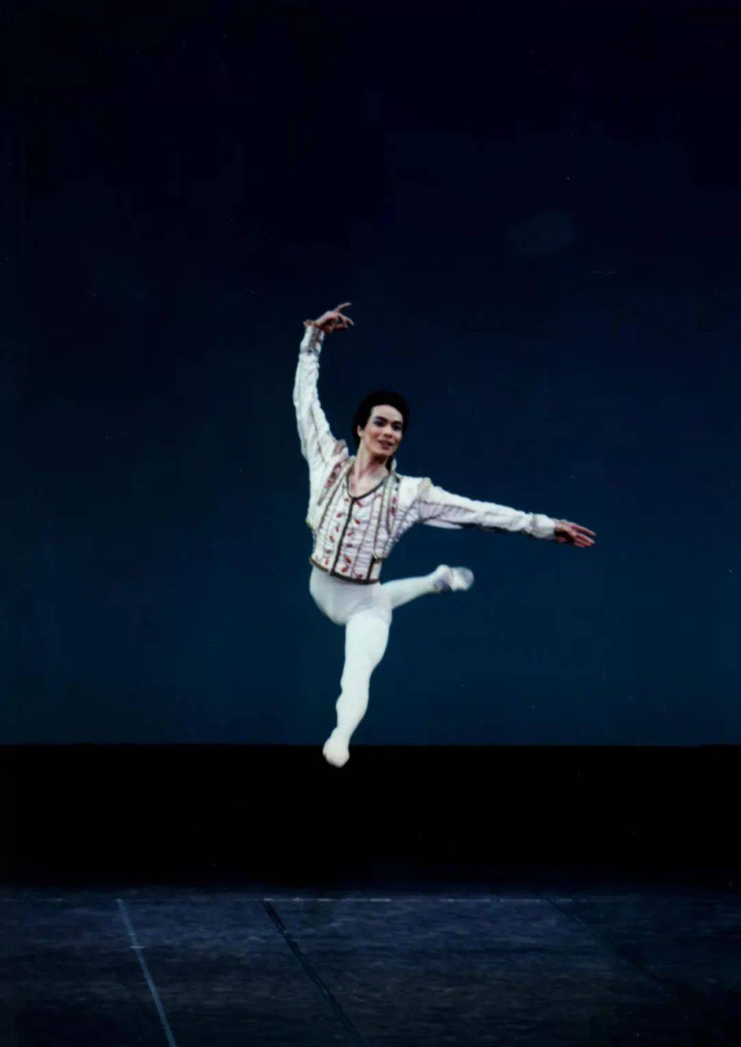 艺术为了和平丨国际和平艺术家：张卫强