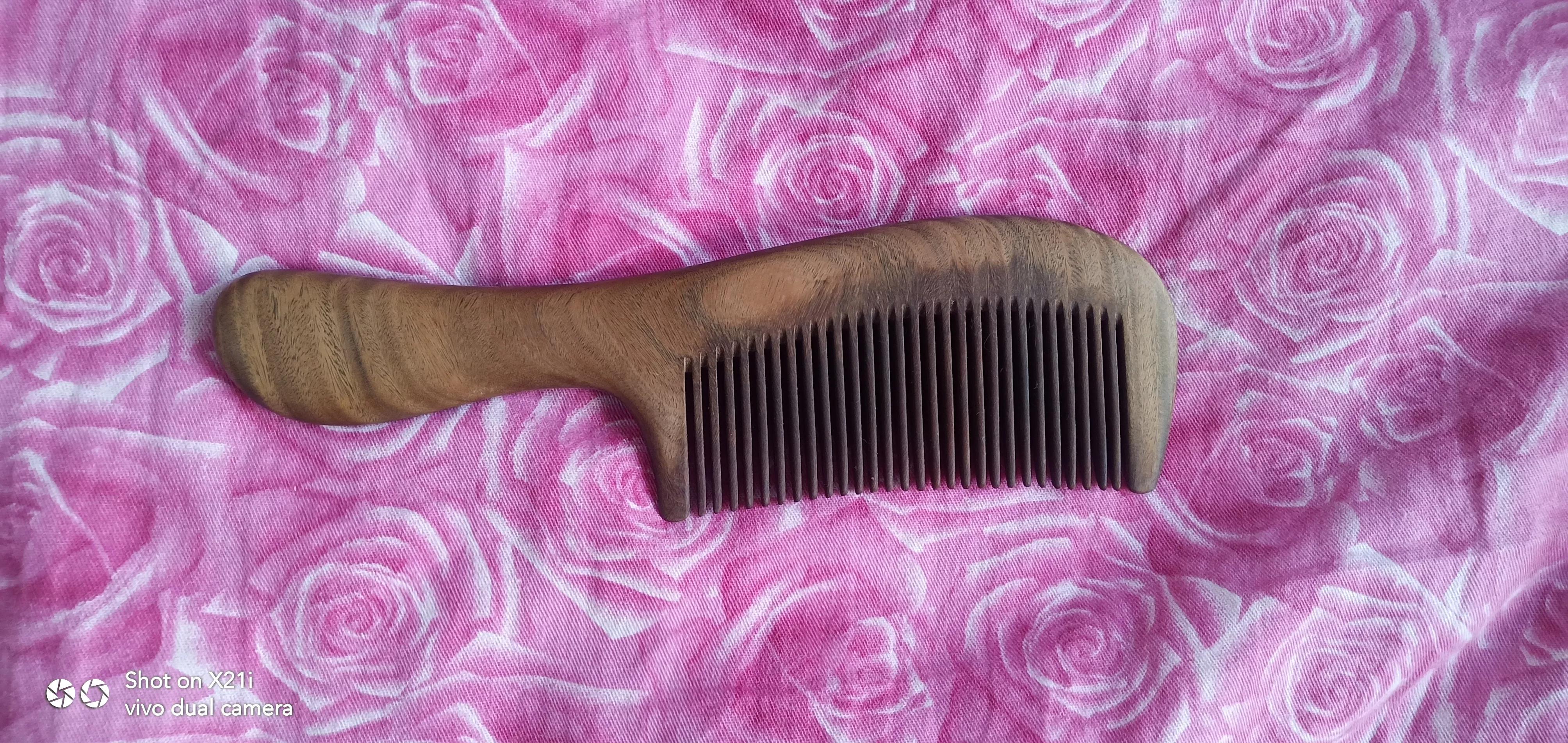 买一把好梳一点的梳子,送给女友的梳子礼物