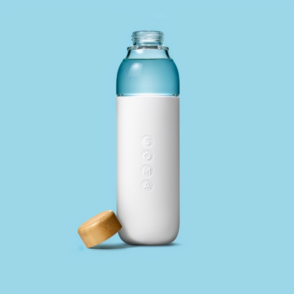 世界上最贵的瓶装水,世界上最贵的水价值1500块钱