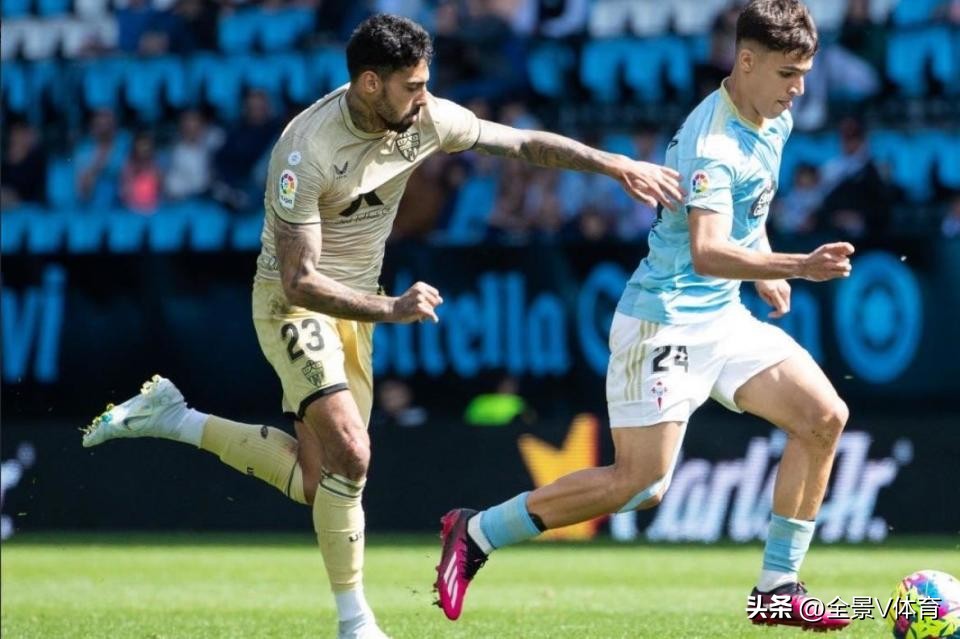 西甲皇马本轮2:0胜场视频回看,西甲积分榜皇马领跑巴萨第7