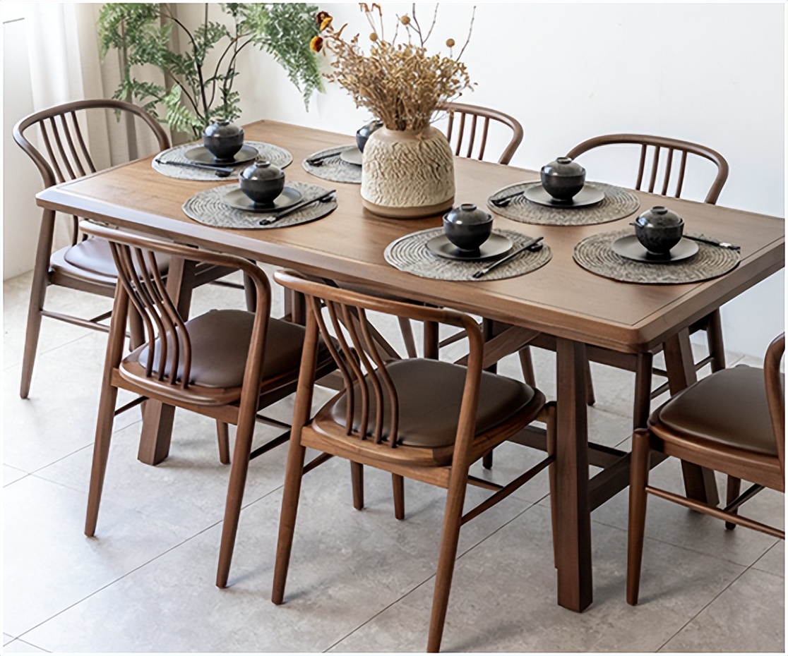 实木餐桌椅原木风,新中式实木餐桌椅
