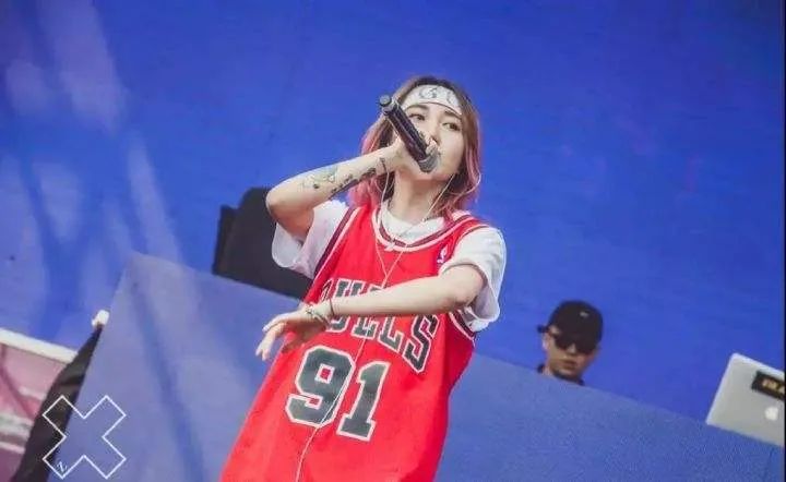 rapper和球星,rapper和nba球员合照