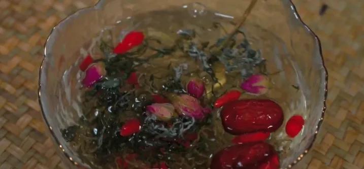 艾叶和麻糖一起蒸来吃有什么好处,蒸艾叶和姜蒸多长时间