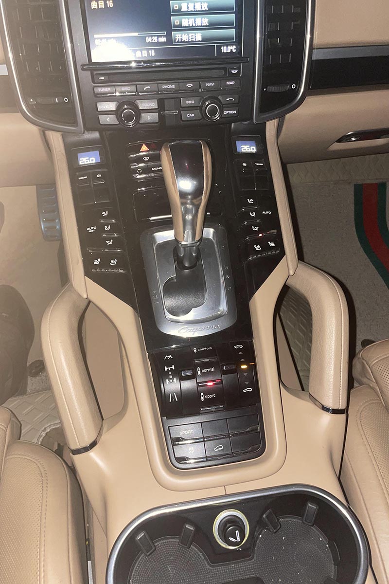 35万左右卡宴,35万的保时捷卡宴