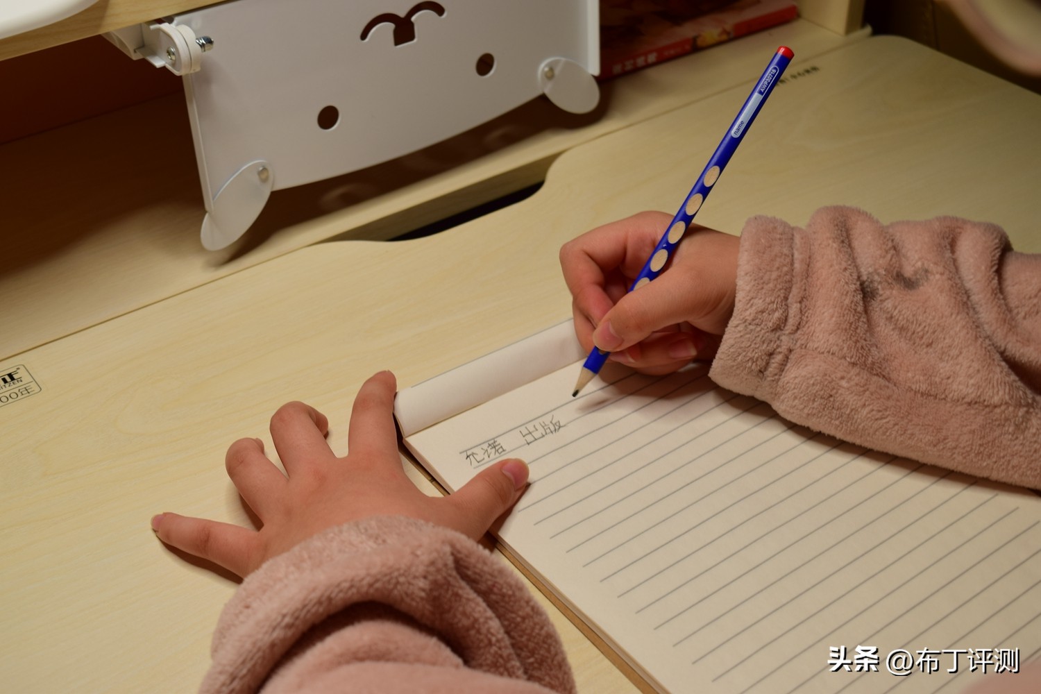 NIR红光技术，能护眼还能预防近视，爱德华医生天使之光2评测