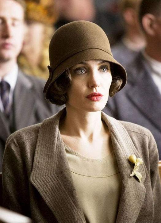 小个子怎么穿才不压个子,小个子怎么穿这些细节不可忽视