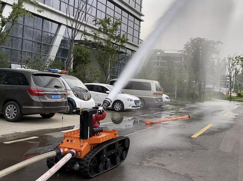 防爆消防灭火机器人,大型全地形消防灭火机器人