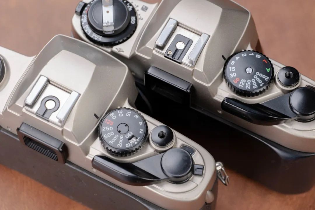 尼康胶片相机fe2,尼康相机fm10型号