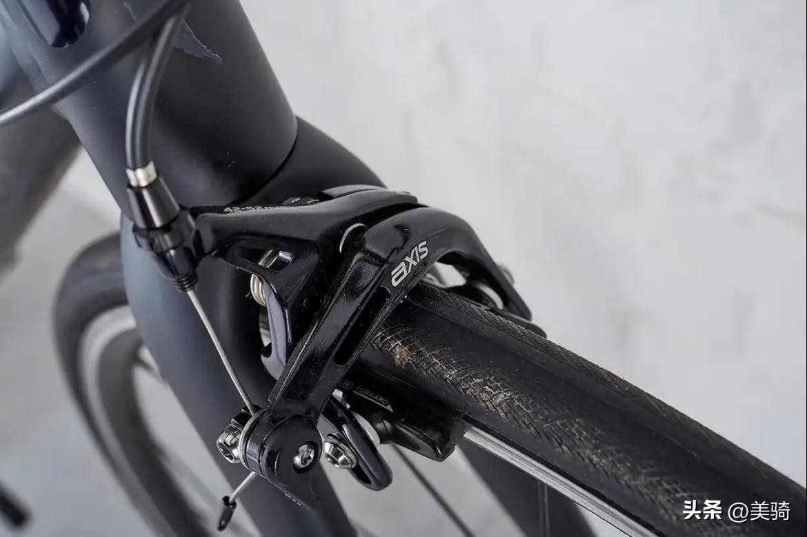 1万至2万左右公认最好圈刹公路车,圈刹公路车好还是碟刹公路车好