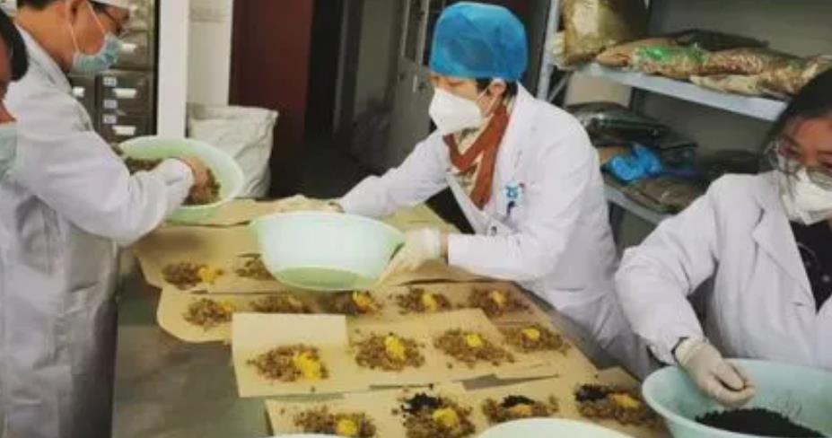 100多种常见中成药对应240种疾病,70种常用中成药大全辨证后可使用