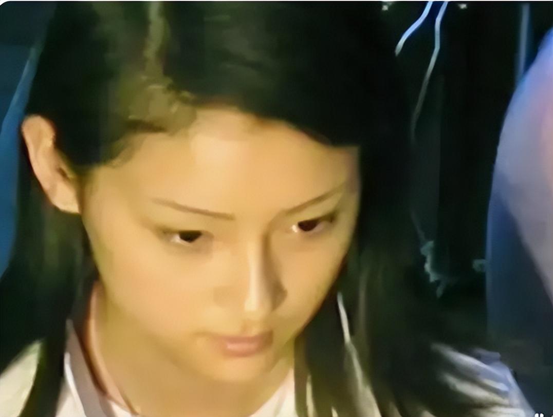 “明星经理”沉迷澳门*场赌**，为筹赌资，让大学生*妇情**开公司倒公款