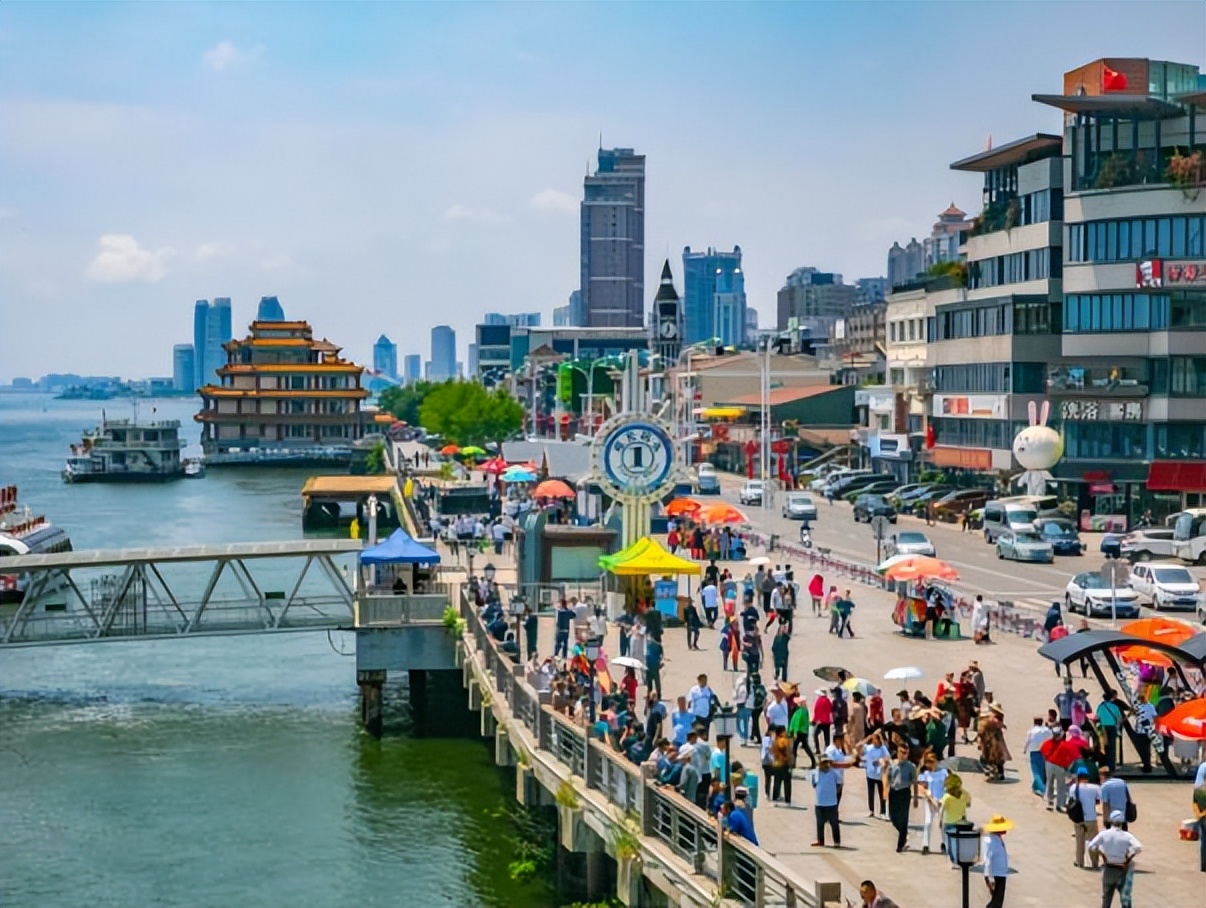 韩国人游玩中国很多城市,韩国人玩中国城市