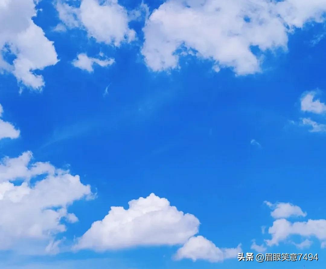 蓝色和绿色一定是上天选的治愈色,能治愈的蓝色和绿色