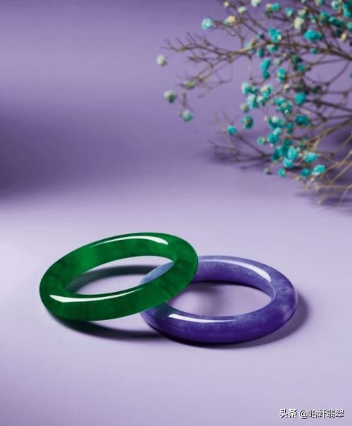 有几百块钱捡漏天价翡翠手镯吗,3万左右的翡翠手镯有收藏价值吗