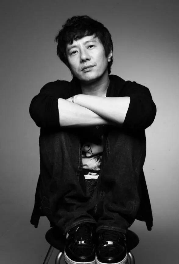 刘芸为何能驯服郑钧,郑钧为什么要叫刘芸前妻