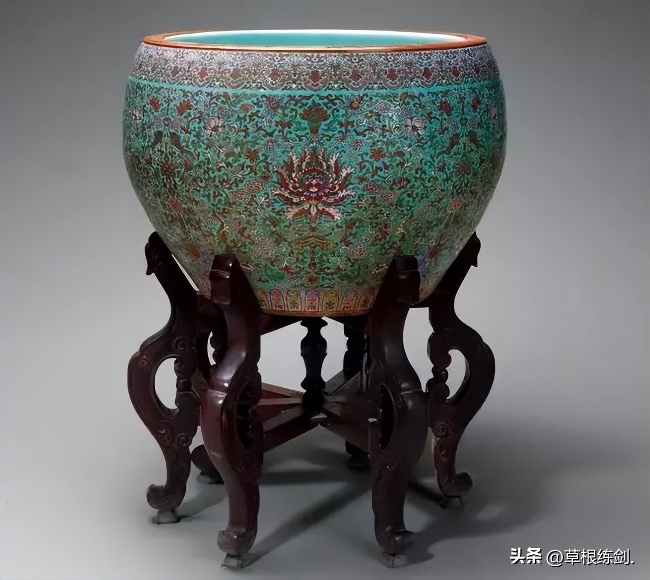 故宫自由行最佳游览路线,故宫博物院传心殿自由行热门攻略