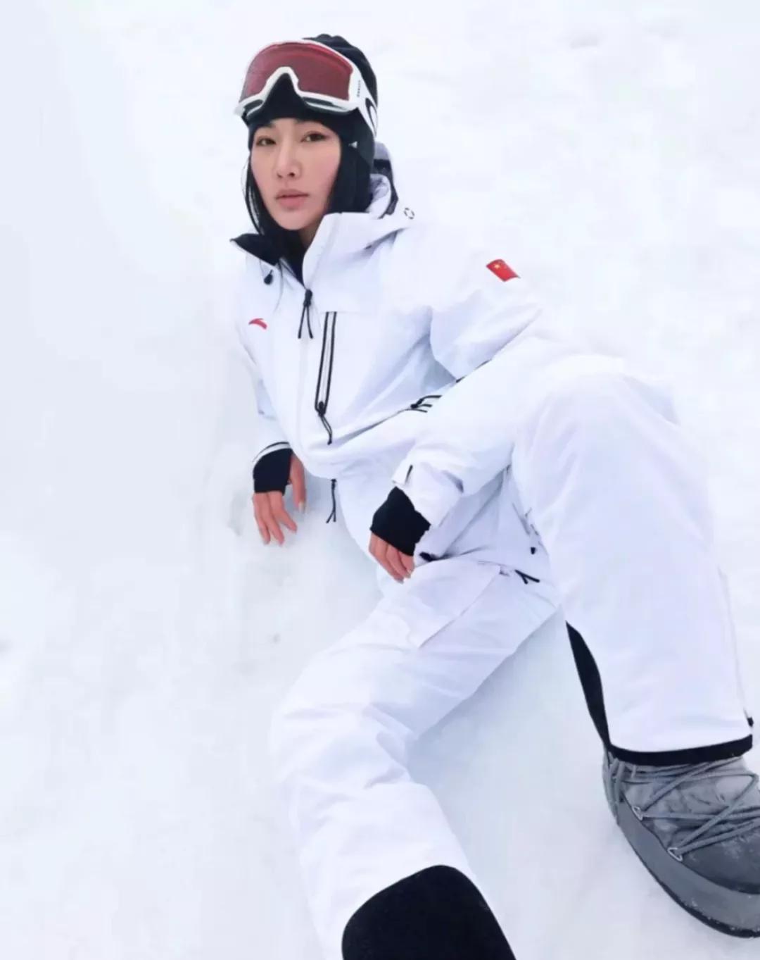 安踏奥运冠军鞋新款,安踏奥运冠军系列测评