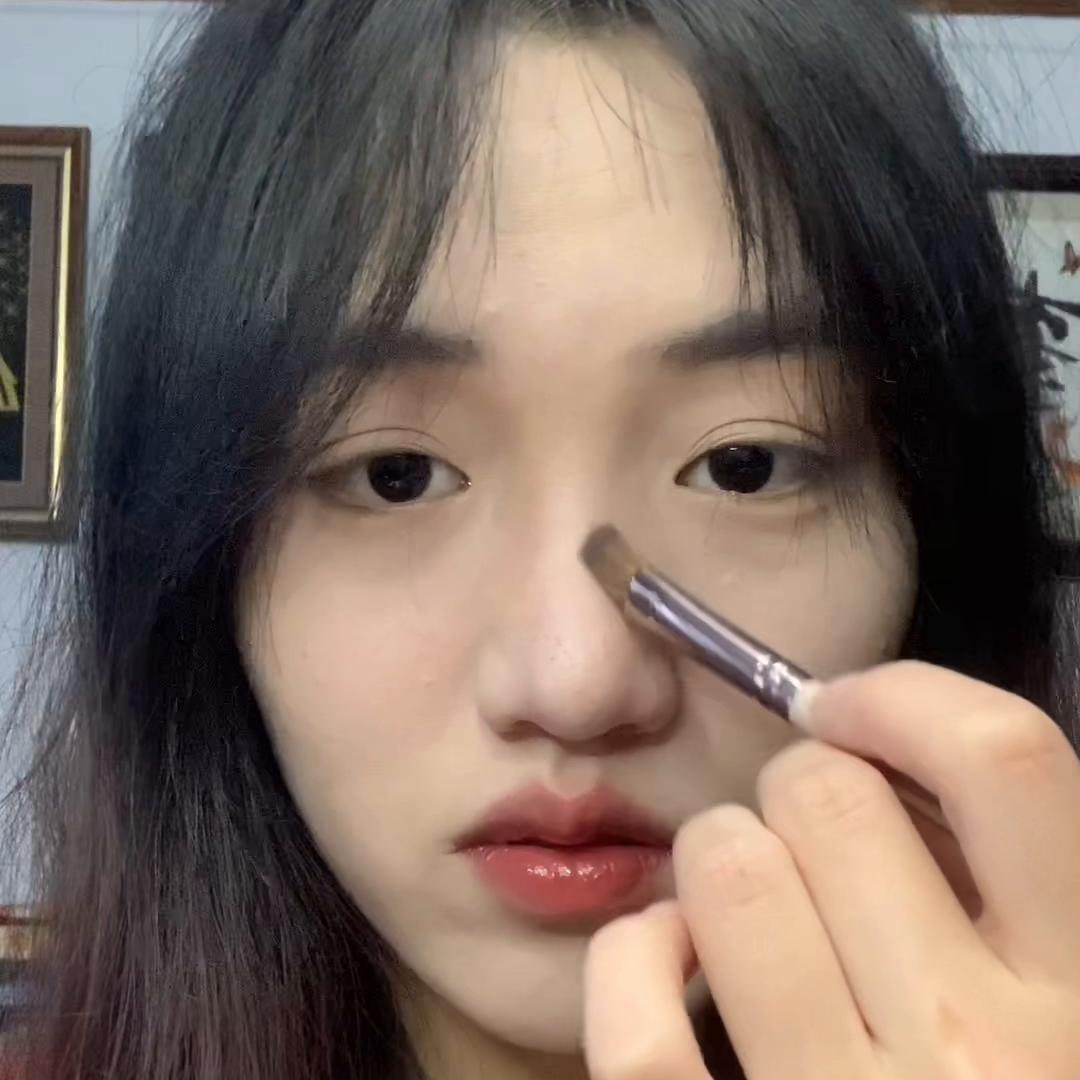 akf防水遮瑕粉底液,akf粉底液和气垫哪个好用