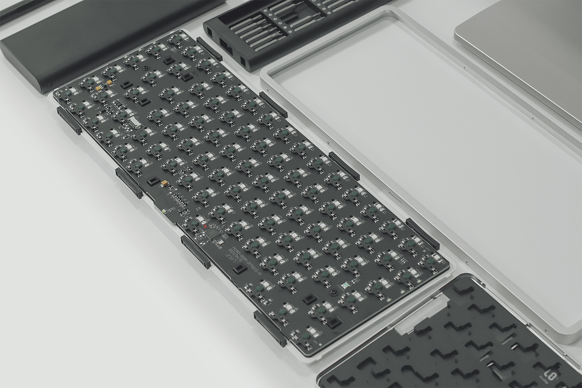 洛斐小顺键盘可以自己换轴体吗,洛斐小顺100矮轴机械键盘