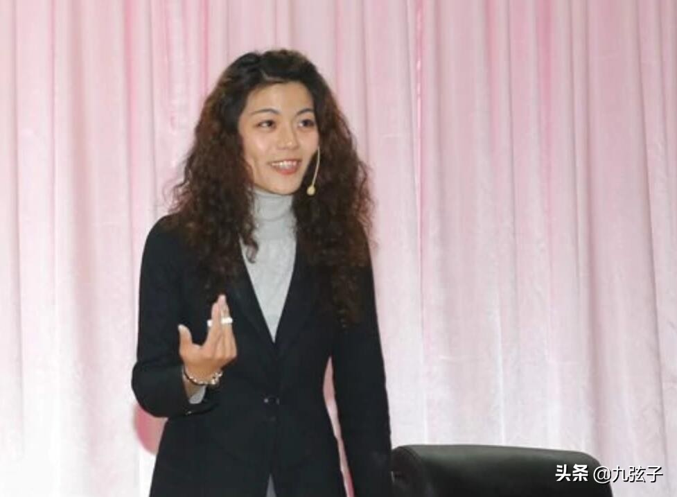 从万人追捧到跌落神坛复旦女神,上海复旦女教授陈果经典语录