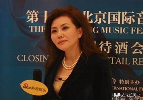 央视退休主持人岁月无情爱永在,六位不得已离开央视的著名主持人