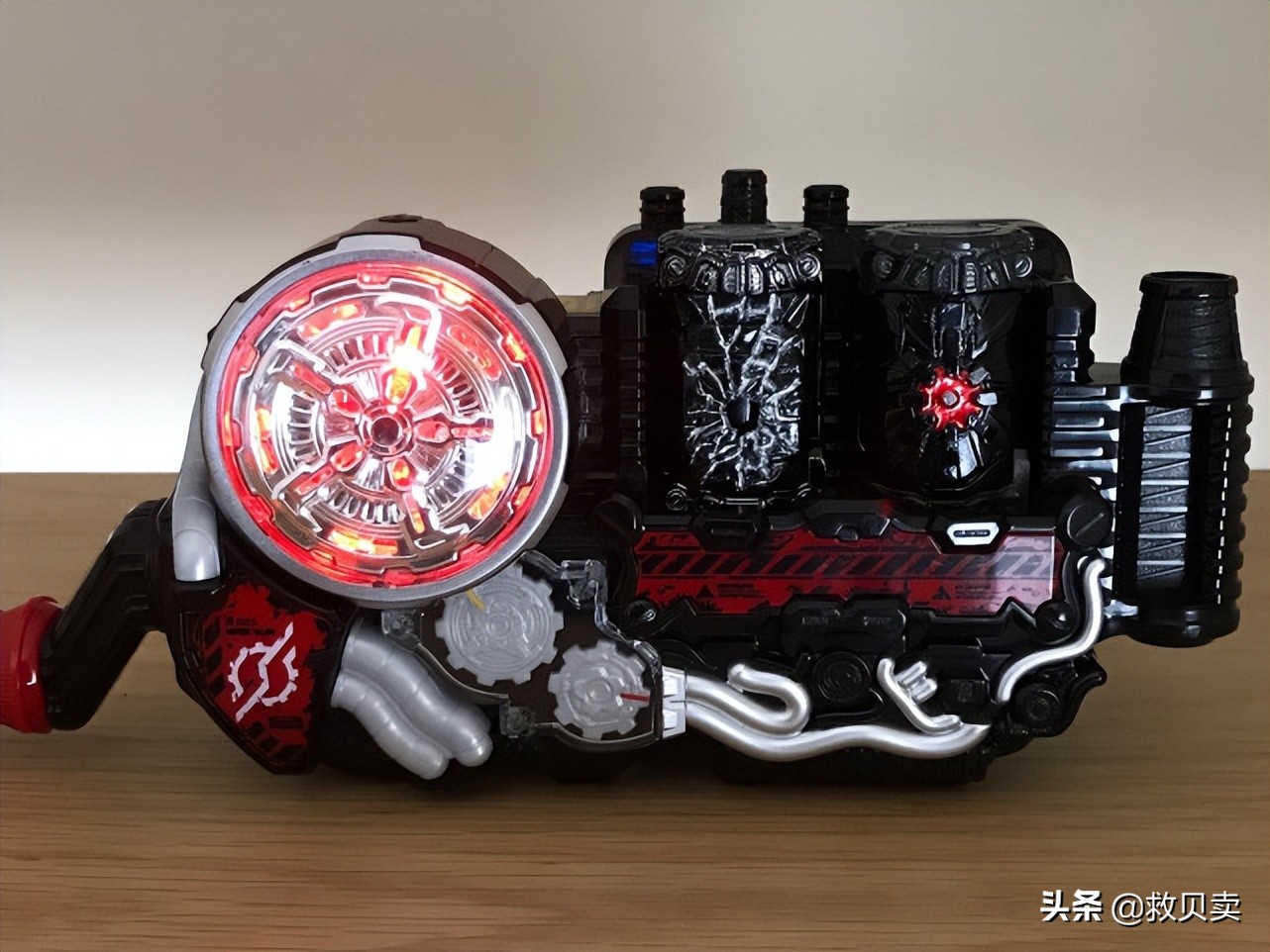 假面骑士里最酷的变身道具图片,假面骑士变形装备