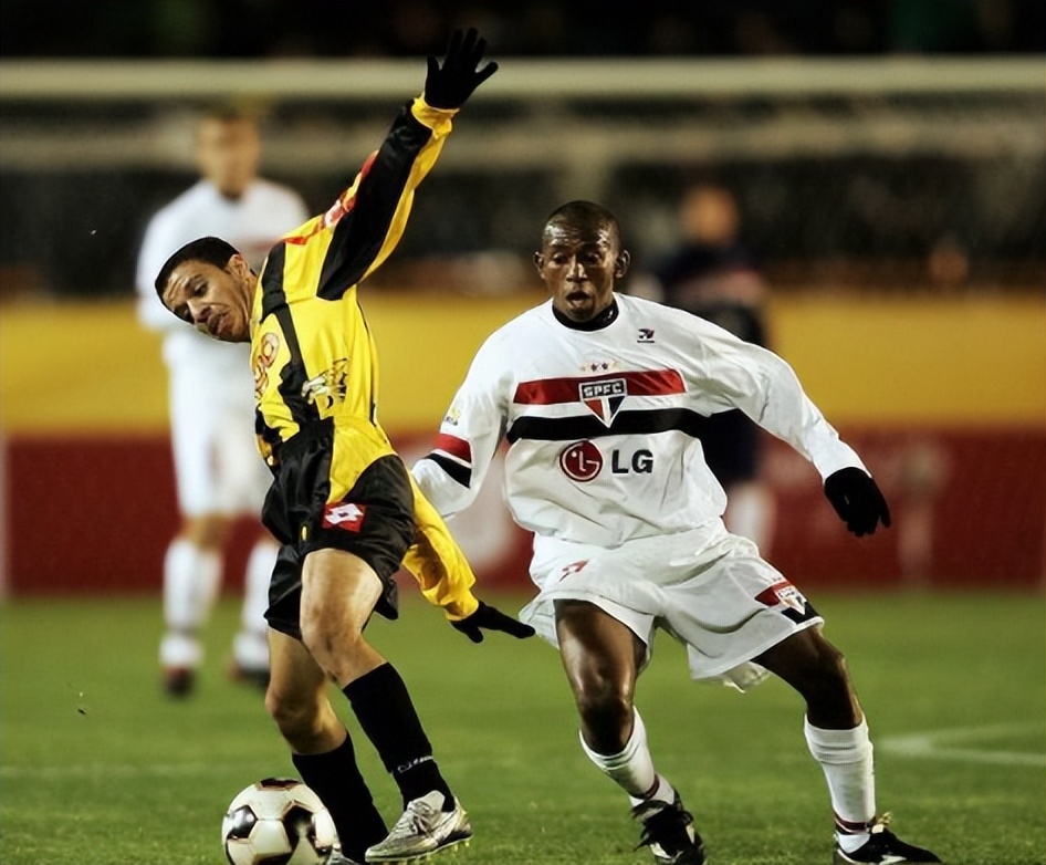 佩斯克vs帕森拉,佩斯凯迪瑞vs巴厘联预测