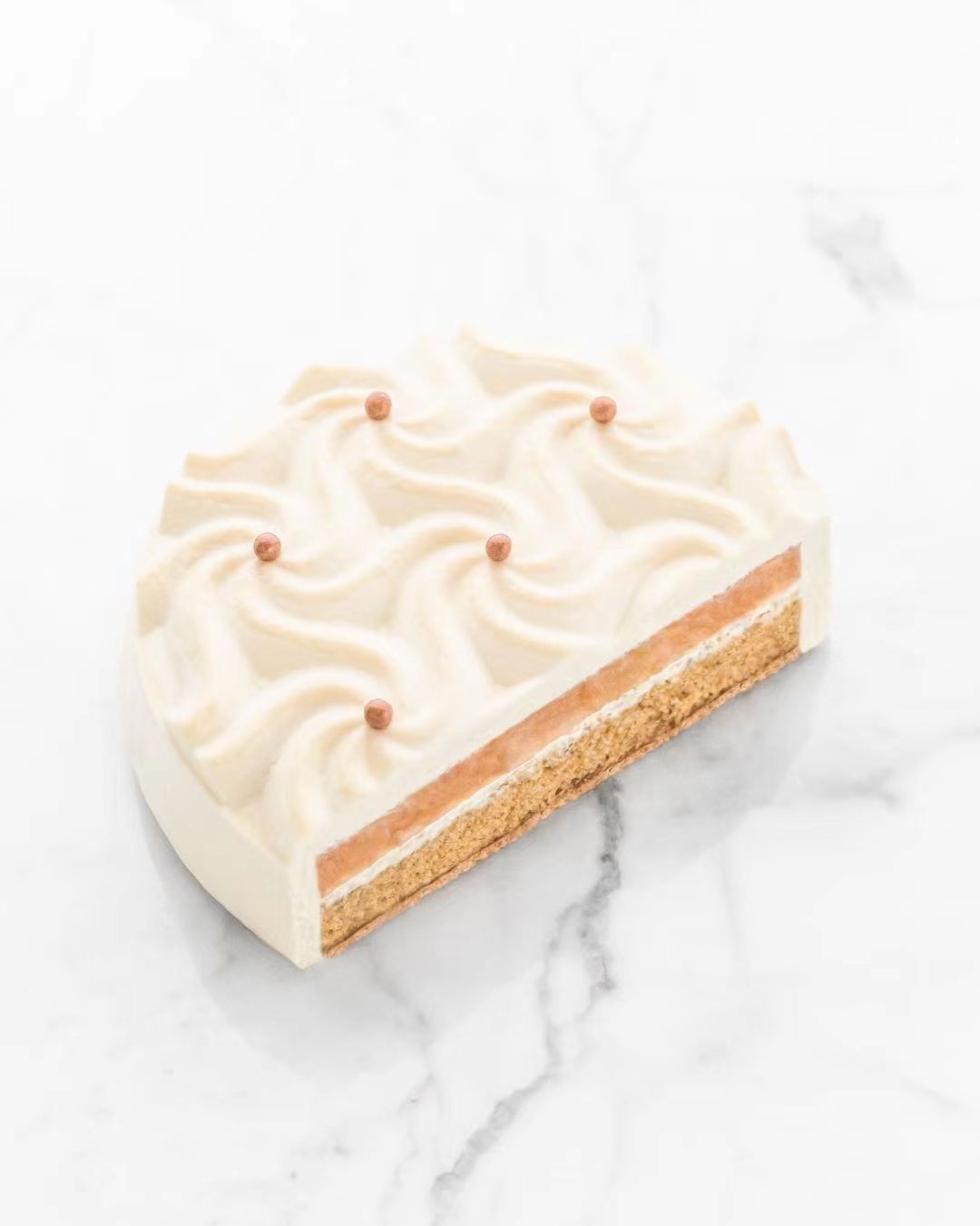 蛋糕切面,蛋糕两层夹心切面图片