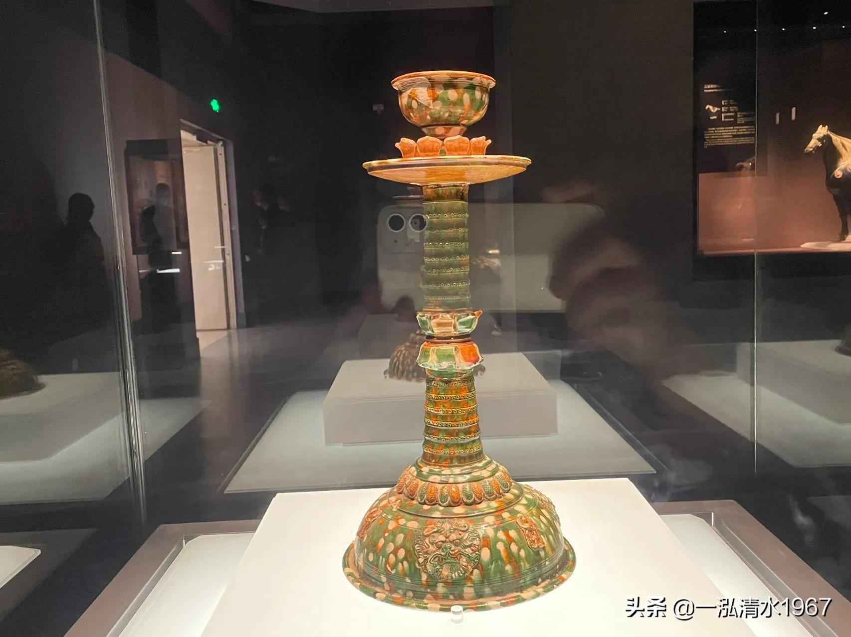 走进洛阳博物馆，一览精美文宝