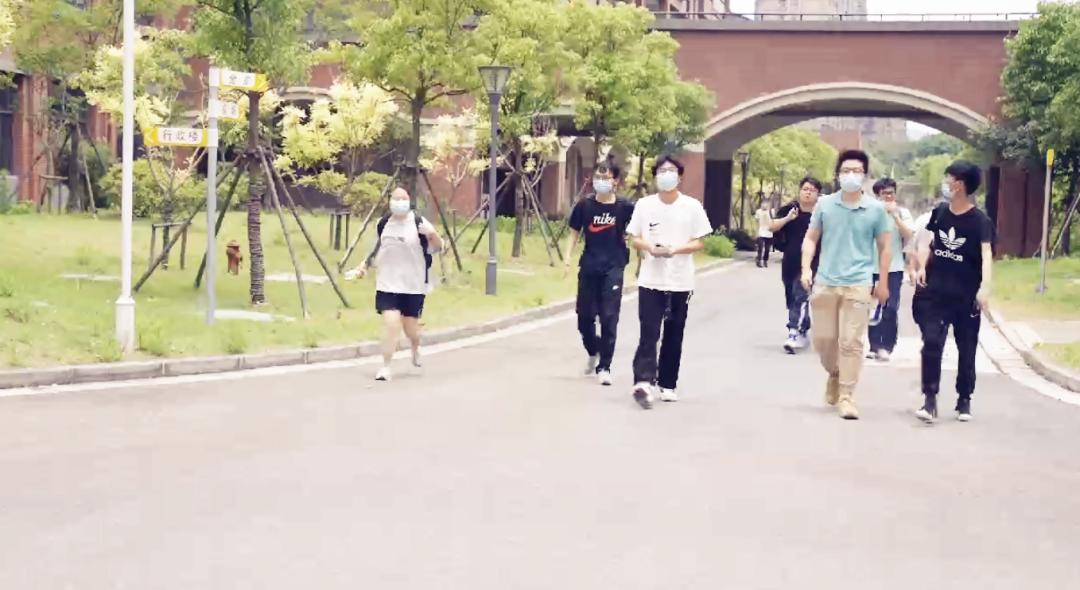 高考结束啦,高考结束了别忘了