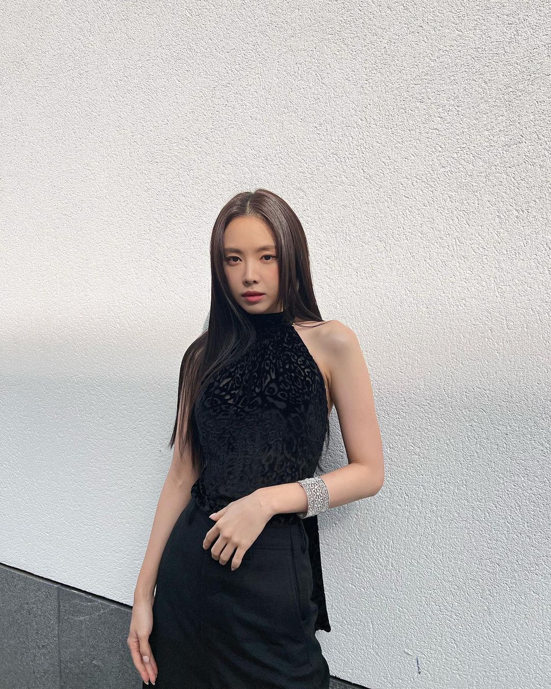 孙娜恩完美身材图片,孙娜恩梨形身材