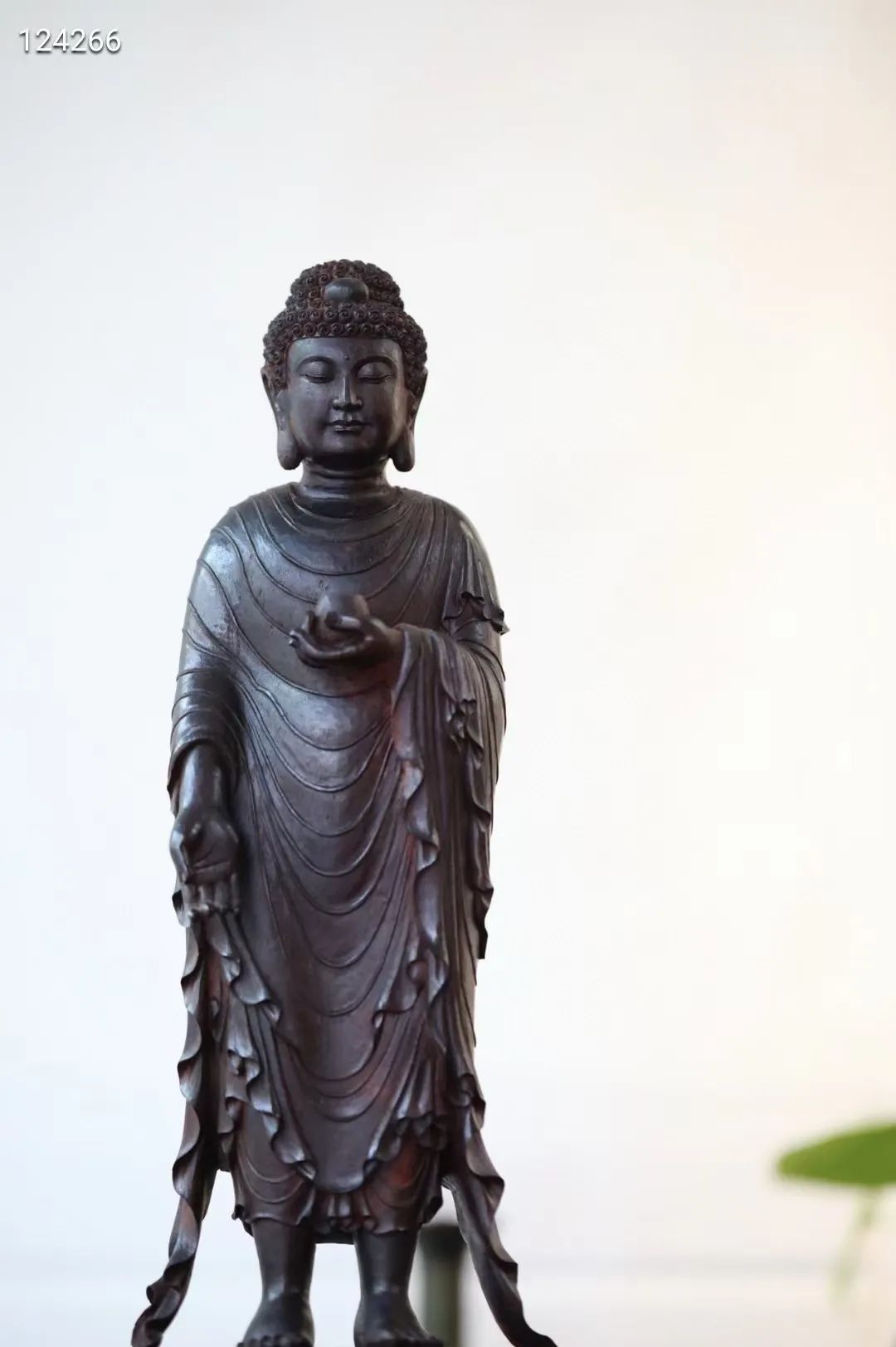 老木雕佛像如何保养不开裂,小叶紫檀木头开裂了怎么修复