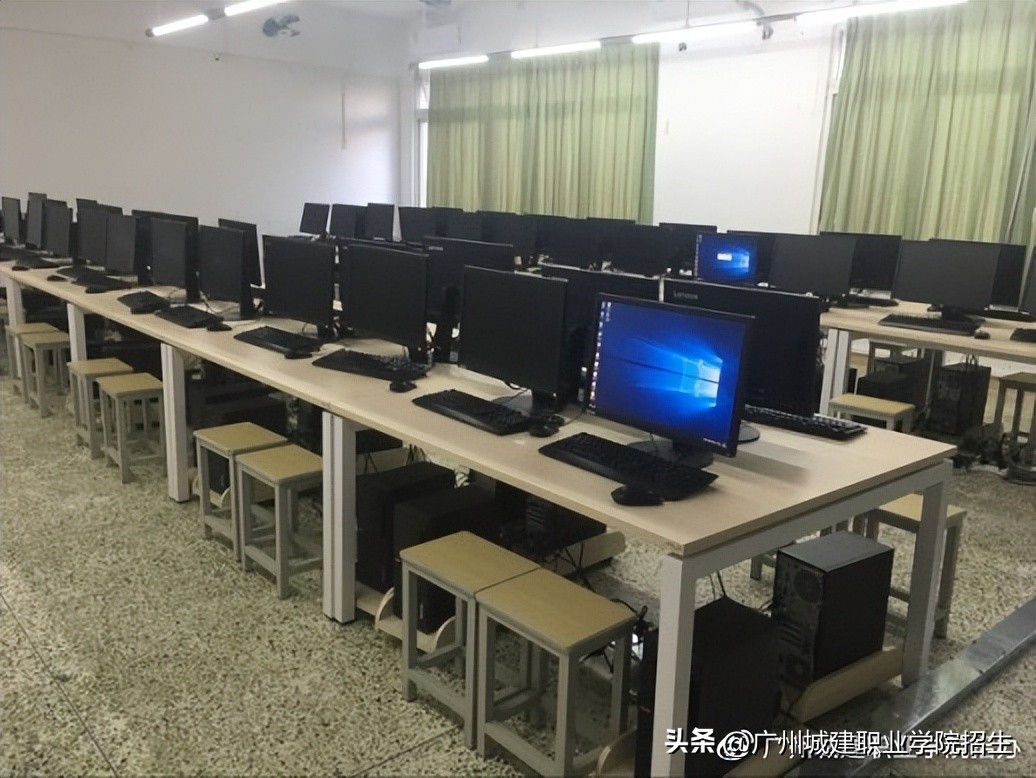 2024春考电子商务职业学院,2023报电子商务专业怎么样