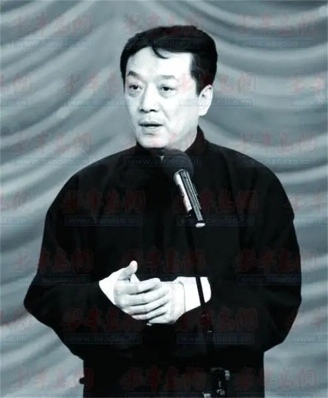 王平：逝世原因令人心酸，葬礼上姜昆蔡明含泪送别