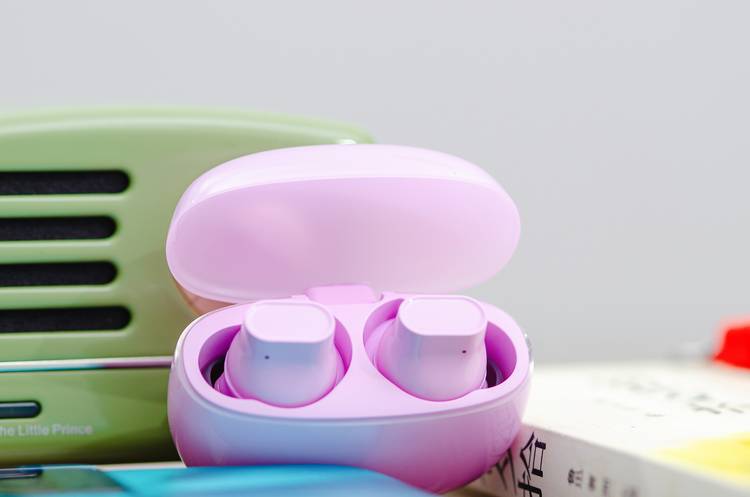 GIEC杰科蓝牙耳机,小巧玲珑蓝牙音响