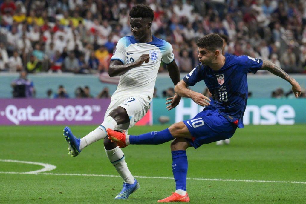 伊朗上演奇迹，但英格兰队引发强烈争议！网友：比赛很丑陋太无耻