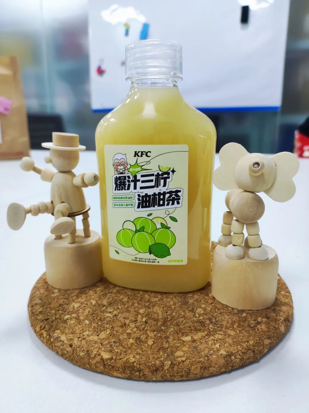 肯德基肉霸堡回归,肯德基肉堡