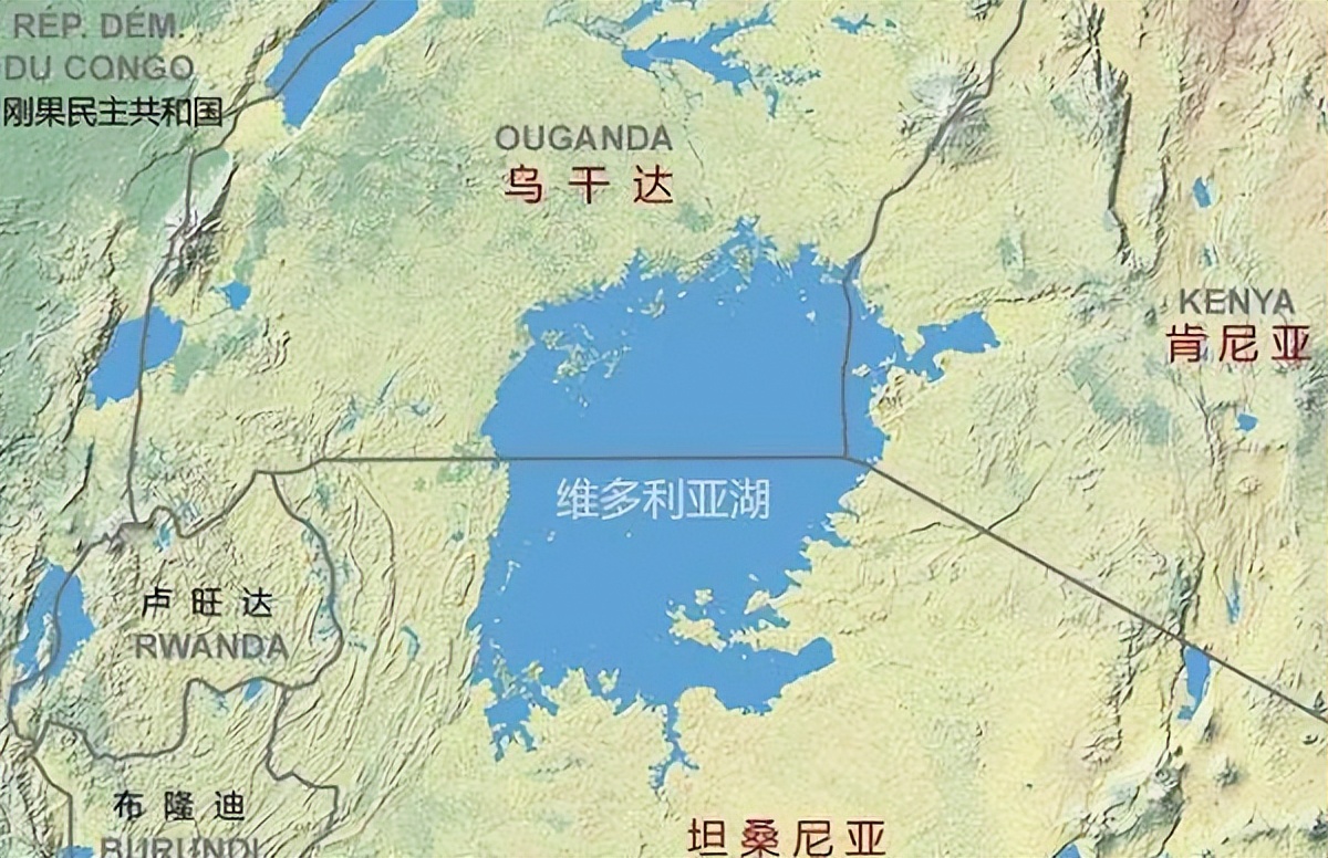 全球最拥挤小岛足球场,半个足球场大小的小岛