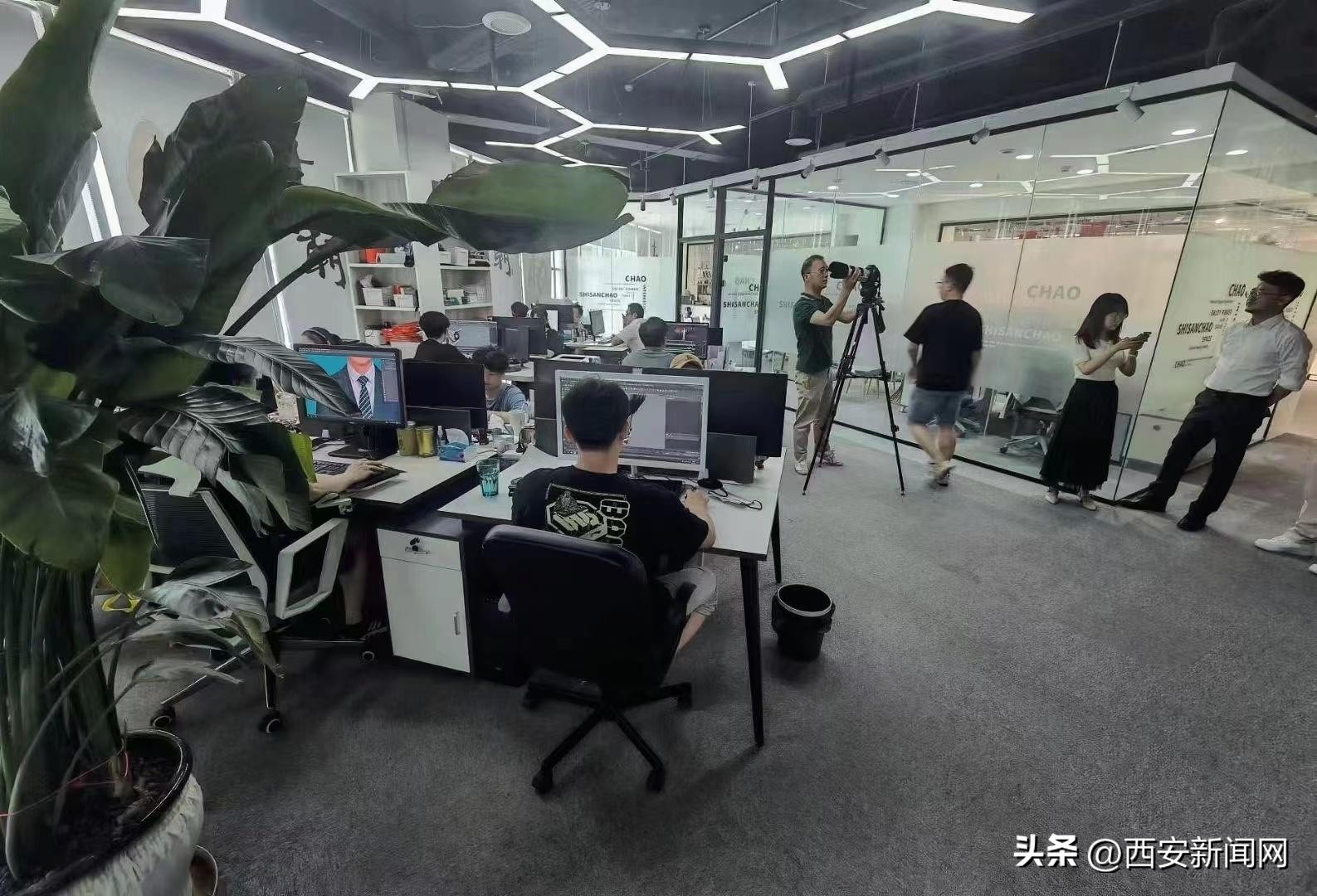 让西安气韵汇入“数字赛道”“虚拟人”为城市文化搭载“青春力量”