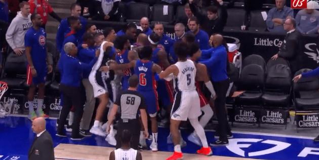 瓦格纳被打后脑勺晕了吗,瓦格纳被打后脑勺判罚