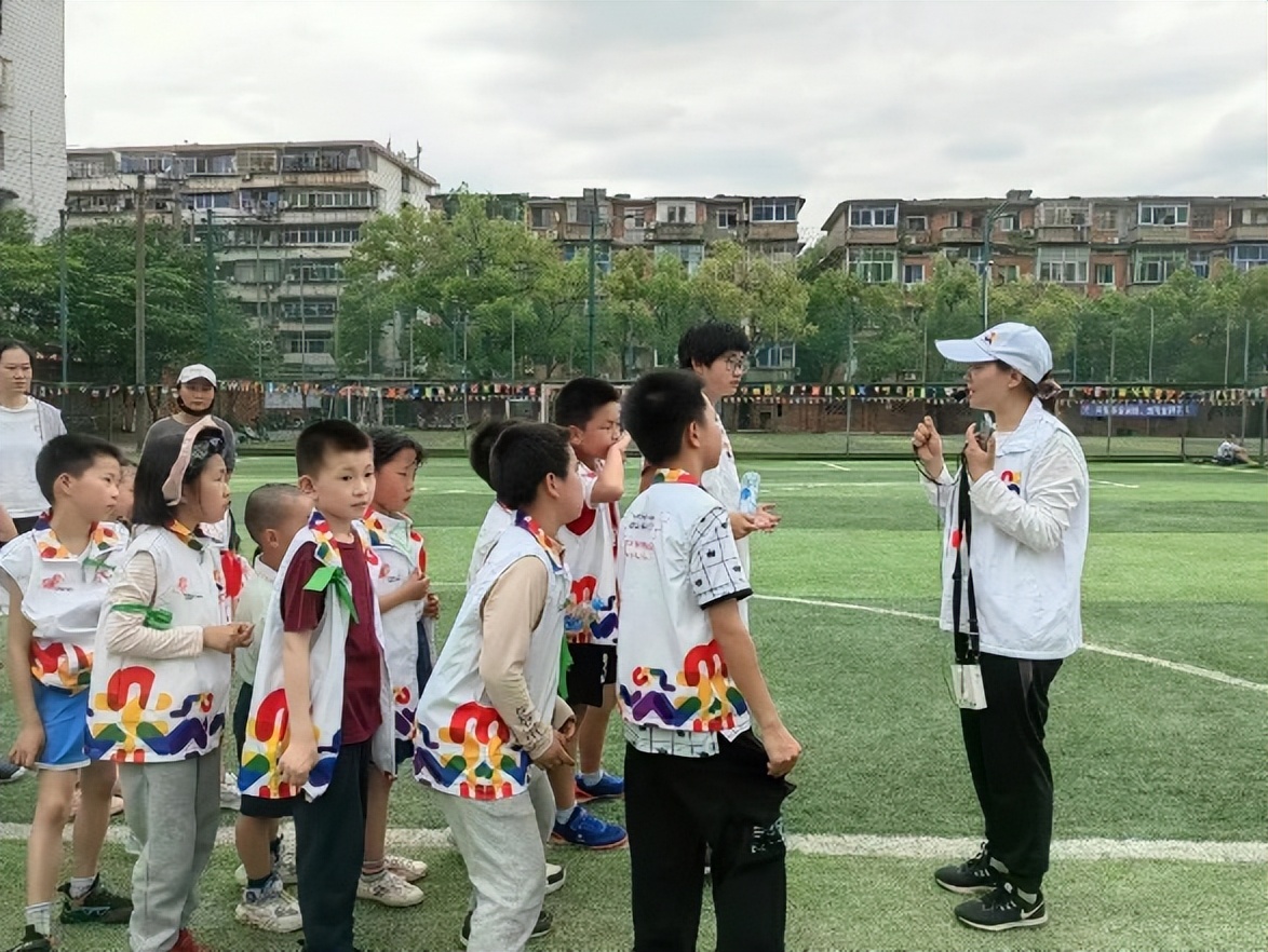 足球公益活动,少年足球公益活动