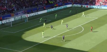 西班牙女足vs英格兰女足大决战,让二追三和零封