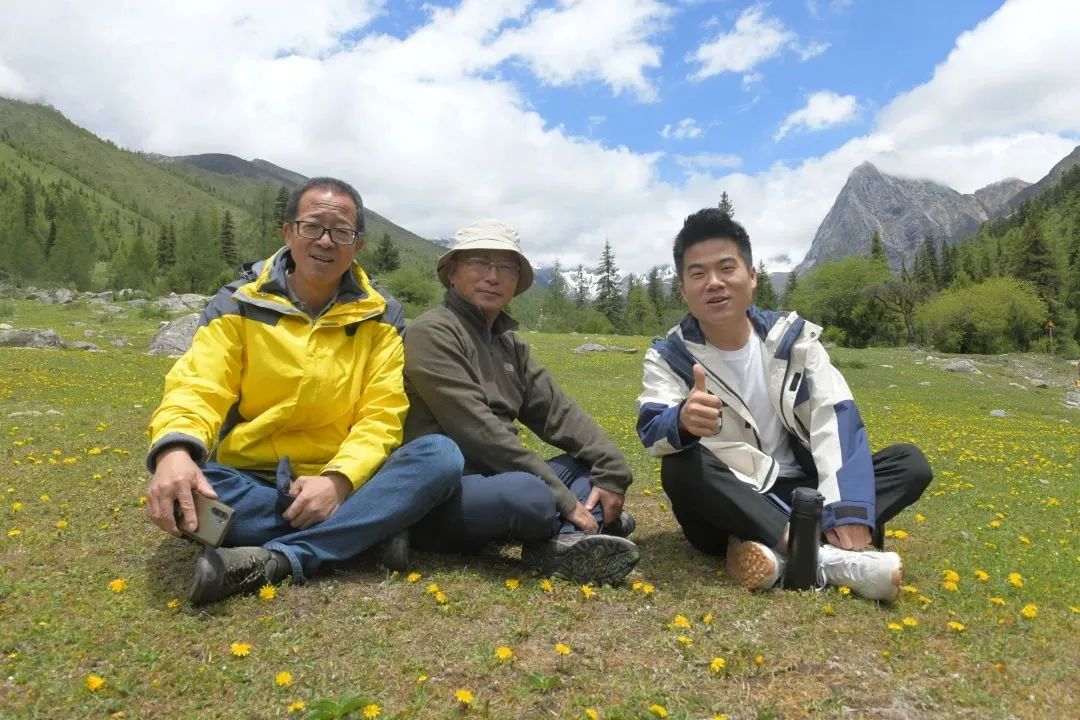 火锅？蜀绣？川酒？看东方甄选四川行！